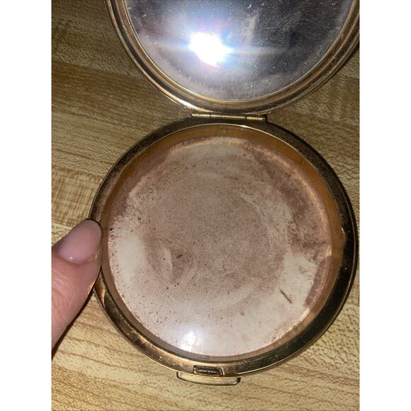 Vintage STRATTON Jeweled Gold Tone BILLIKEN FIGURE Powder Compact - Picture 6 of 8